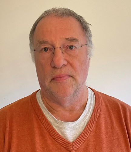 Portretfoto Guus Meeuwsen