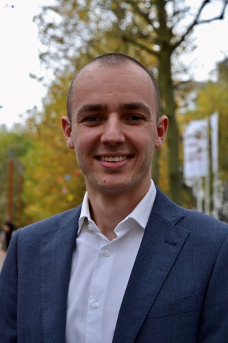 Portretfoto Yannick van Gastel